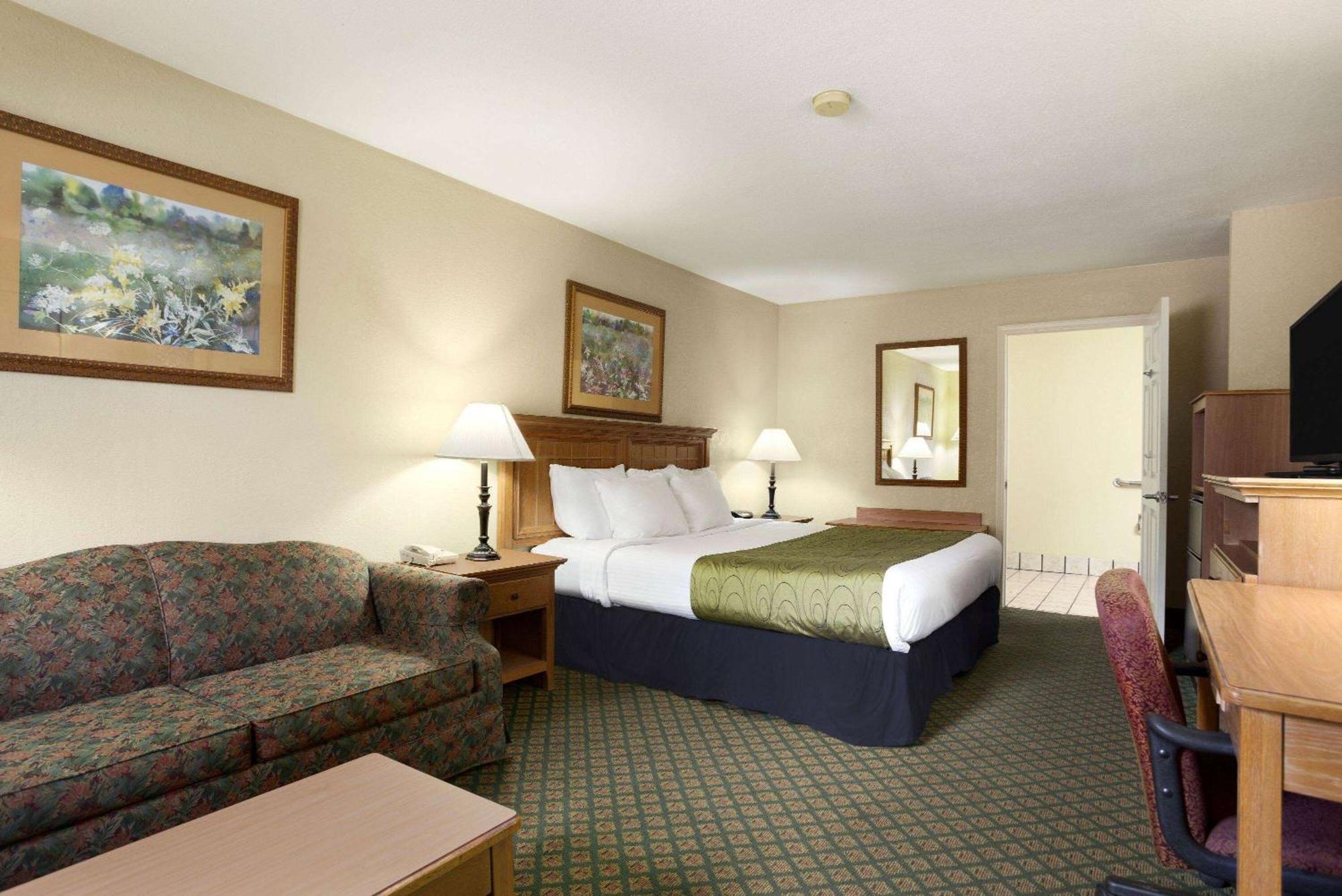 Days Inn & Suites By Wyndham Stuttgart Экстерьер фото